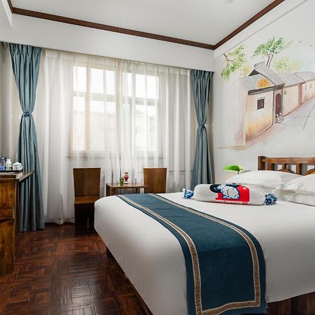 Time Traveller Hotel- Near Beijing Yonghe Lama Temple, Ghost Street, Beihai Park, Jingshan Park, Drum Tower, Houhai Bar Street, Tian'Anmen Square, Located In Beijing Traditional Hutongs, 5 Minutes Away From Subway, Free Laundry Serive Екстериор снимка