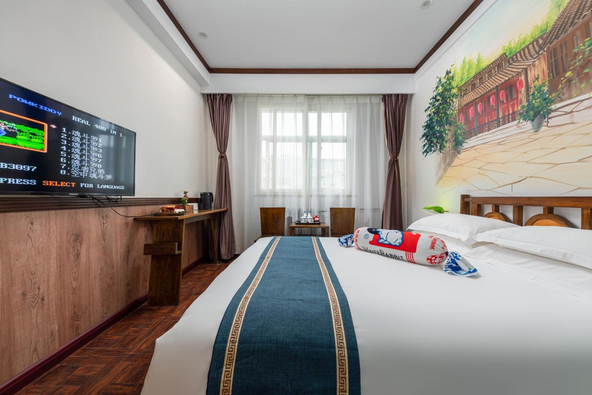 Time Traveller Hotel- Near Beijing Yonghe Lama Temple, Ghost Street, Beihai Park, Jingshan Park, Drum Tower, Houhai Bar Street, Tian'Anmen Square, Located In Beijing Traditional Hutongs, 5 Minutes Away From Subway, Free Laundry Serive Екстериор снимка